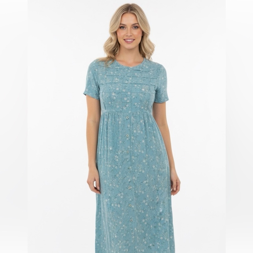 Erika Studios vintage petite medium floral maxi dress
